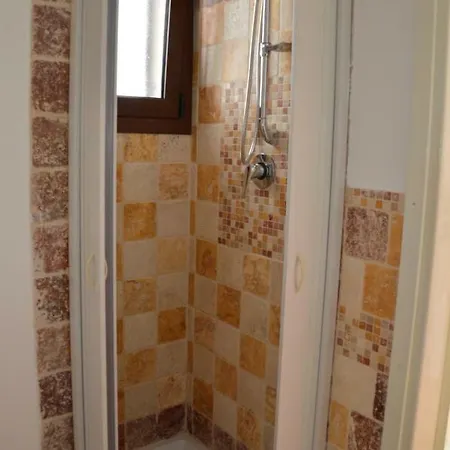 Ostuni 21Mq Suite Homes Appartamento Con Piscina Privata, Appartamenti Con Vasca Idromassaggio & Appartamenti Standard Exterior foto