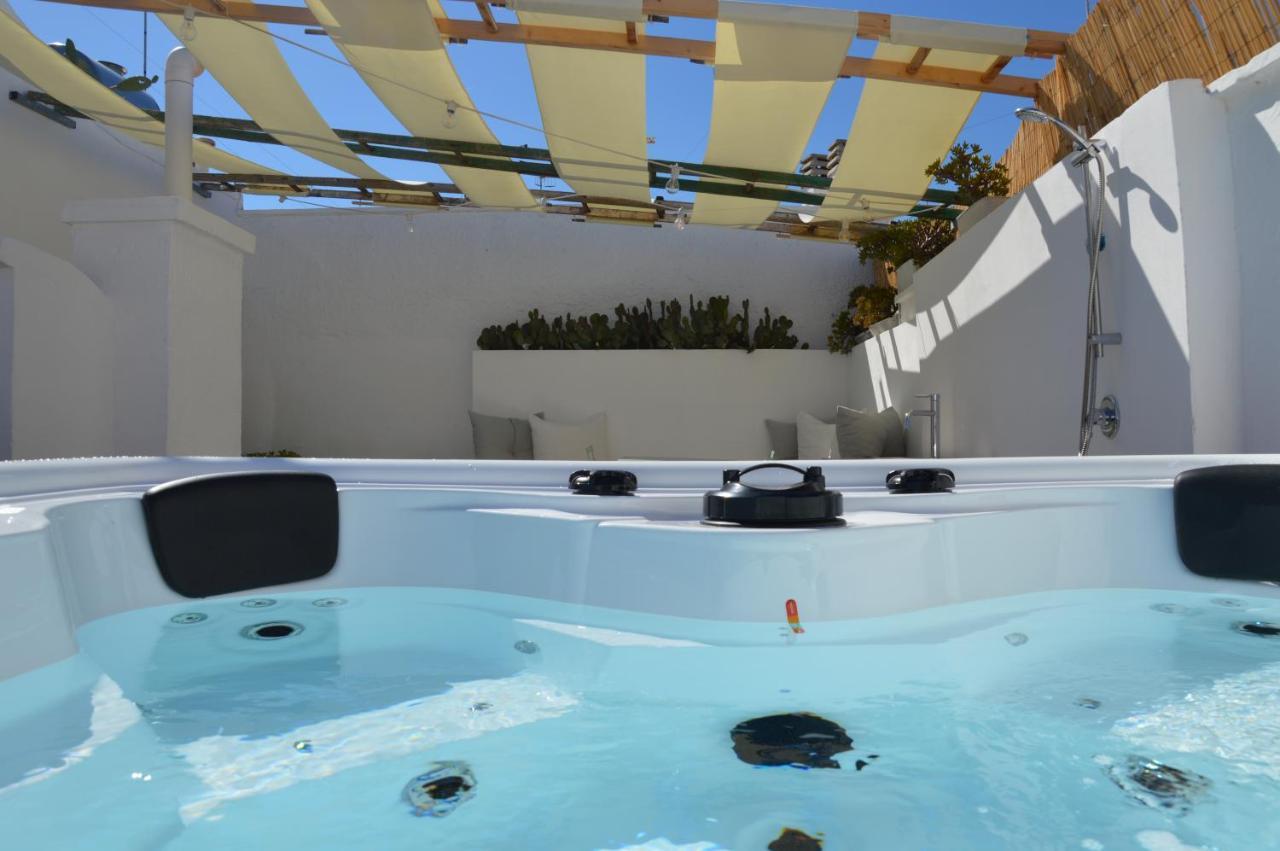 Apartment 21mqsuitehomes , Con Mini Piscina Privata, Con Vasca Idromassaggio & Standard Ostuni