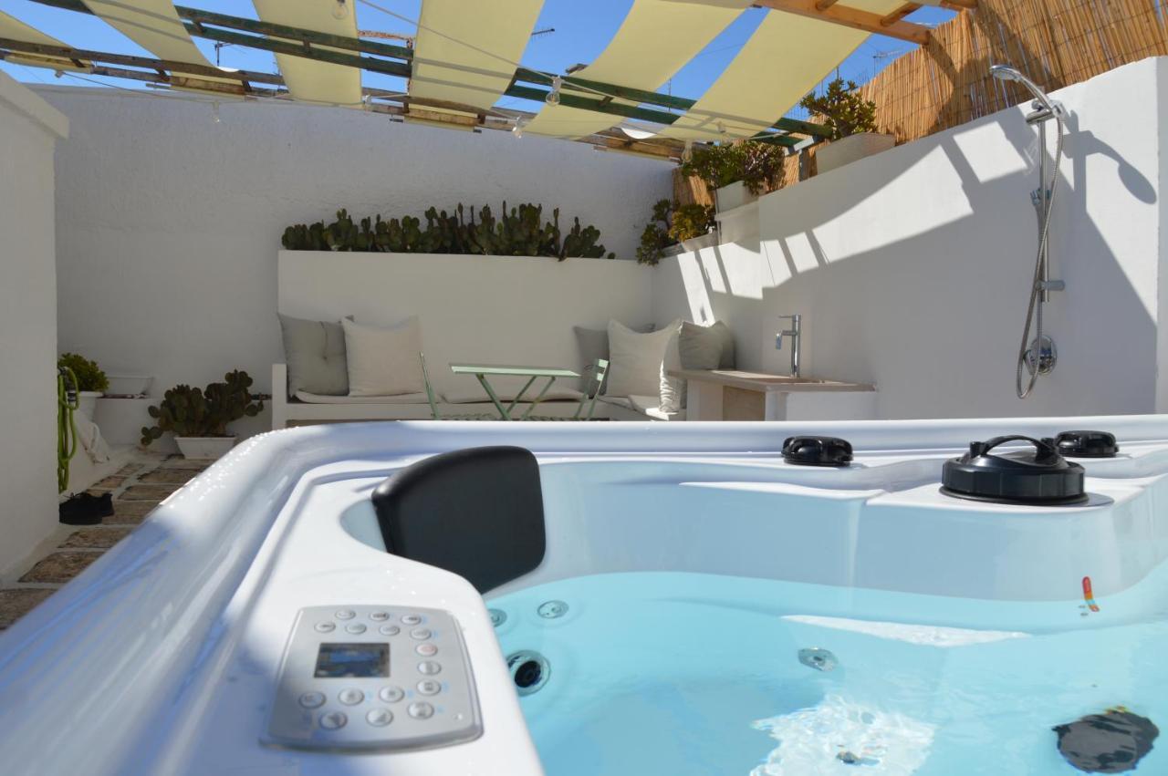 21mqsuitehomes , Con Mini Piscina Privata, Con Vasca Idromassaggio & Standard *