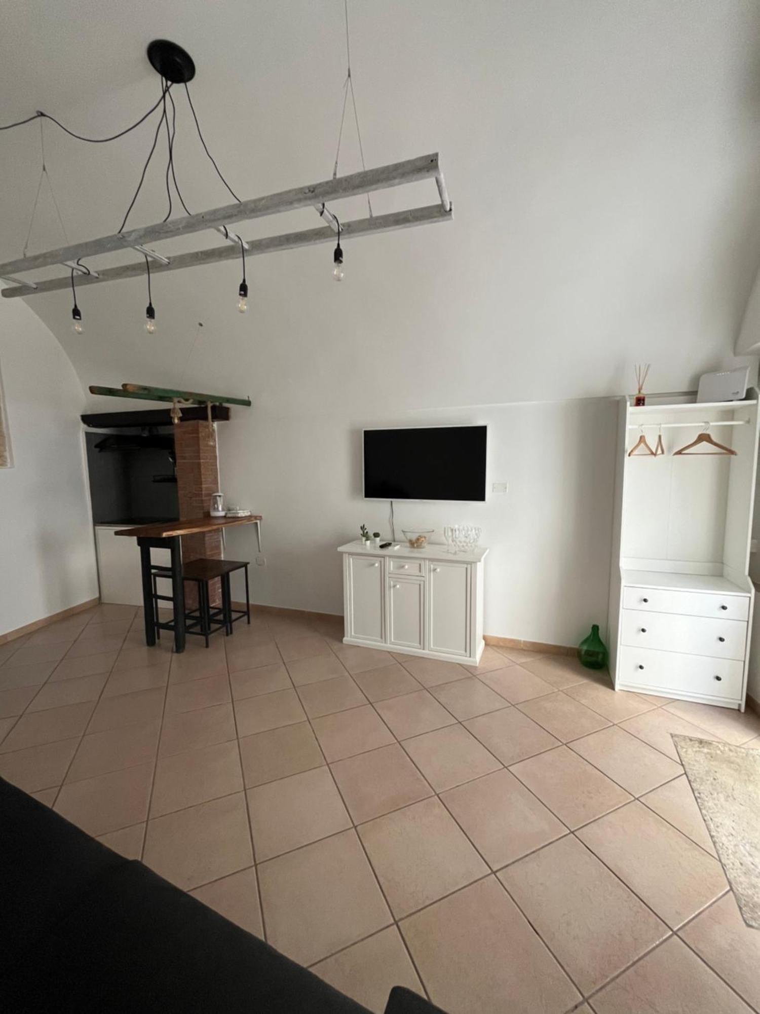 21mqsuitehomes , Con Mini Piscina Privata, Con Vasca Idromassaggio & Standard *