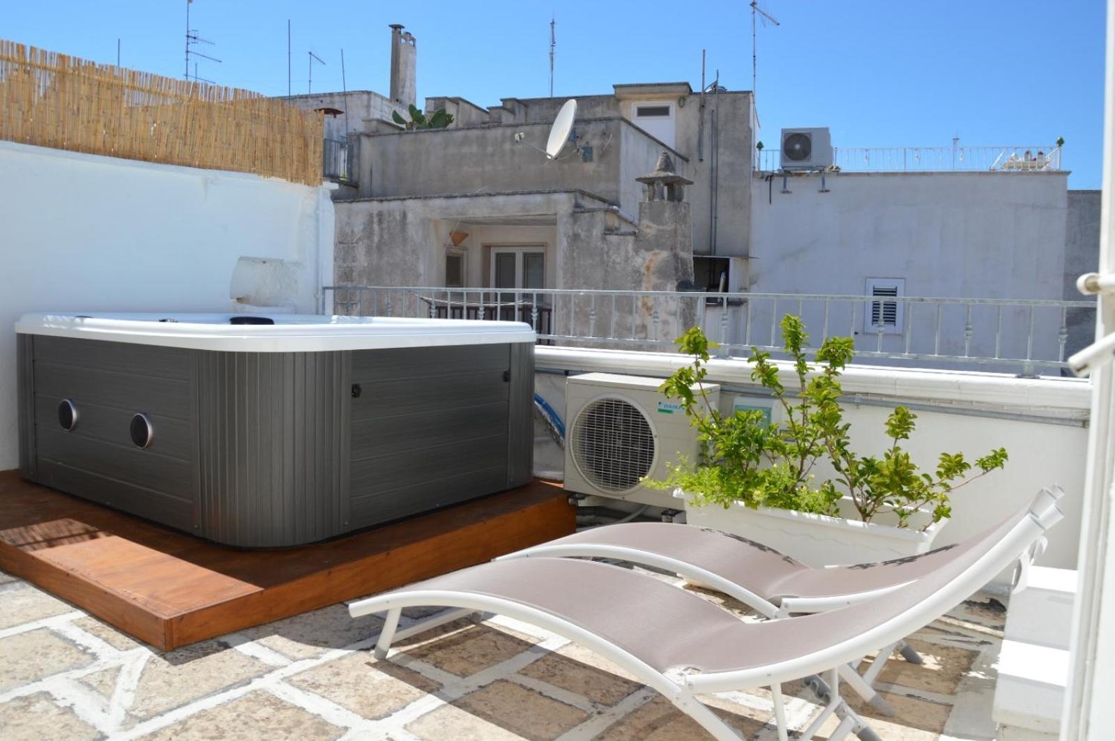 Apartment 21mqsuitehomes , Con Mini Piscina Privata, Con Vasca Idromassaggio & Standard Ostuni