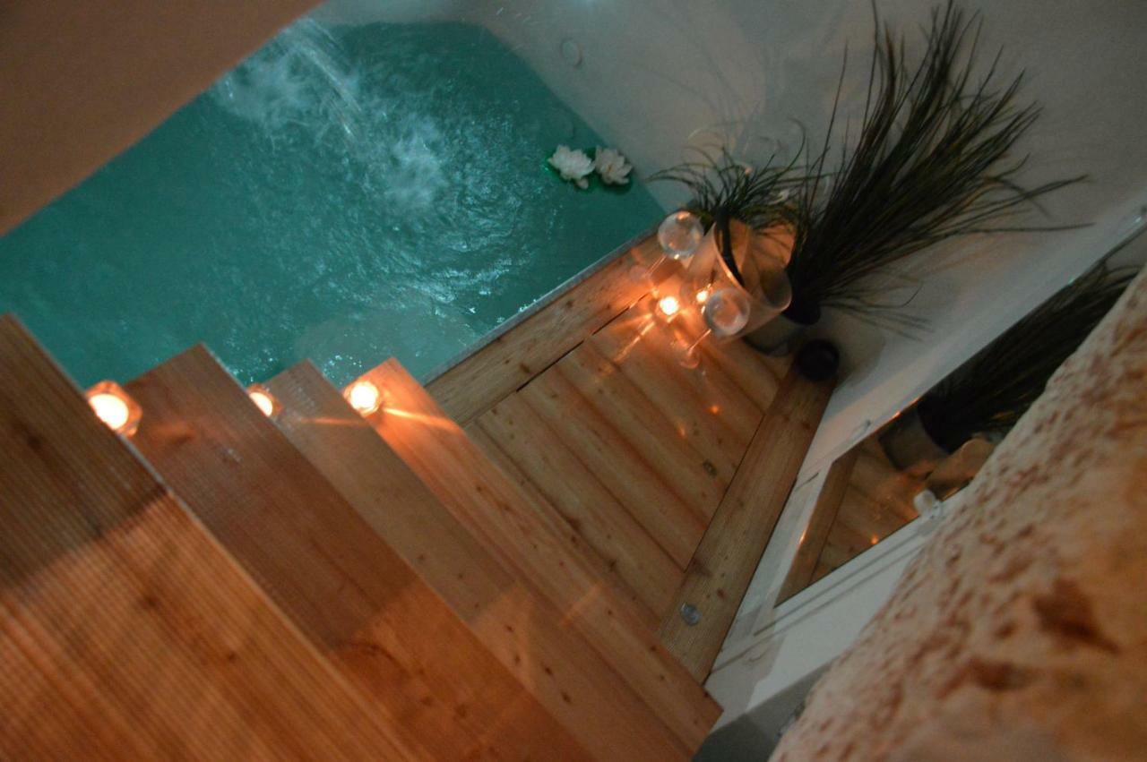 21mqsuitehomes , Con Mini Piscina Privata, Con Vasca Idromassaggio & Standard Ostuni