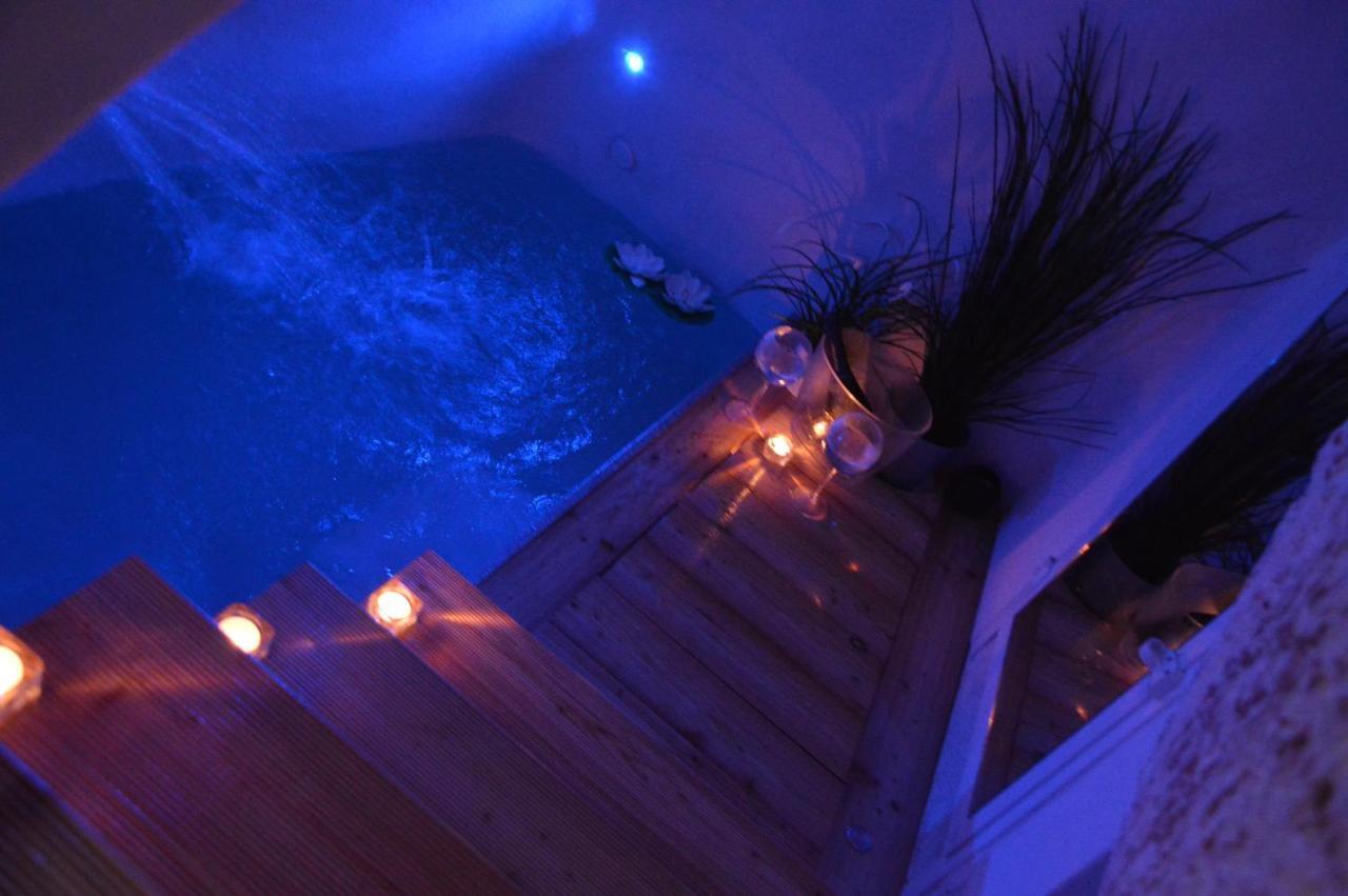 21mqsuitehomes , Con Mini Piscina Privata, Con Vasca Idromassaggio & Standard Apartment